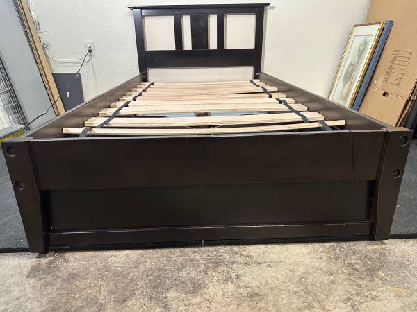 Dark Mission Style Wooden Bed Frame Twin with Rolling Storage Drawers #0152