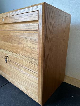 Solid Oak Locking 2 Drawer Lateral Filing Cabinet #0268