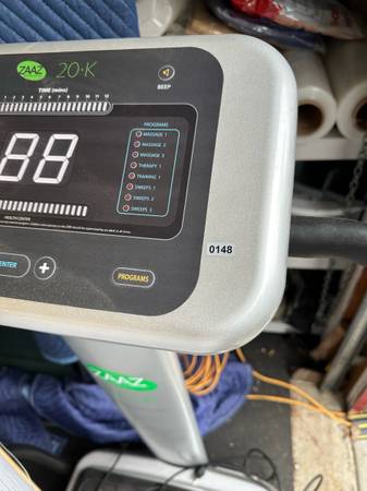 ZAAZ 20K Vibration Plate Exercise Machine. $2400 Brand new #0148