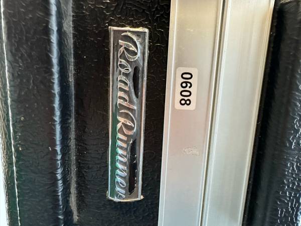 Road Runner 61-key Keyboard Travel Case #0608