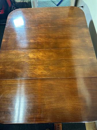 Duncan Phyfe, The Warfield, Mahogany 1937 Vintage/Antique Rolling Dining Table