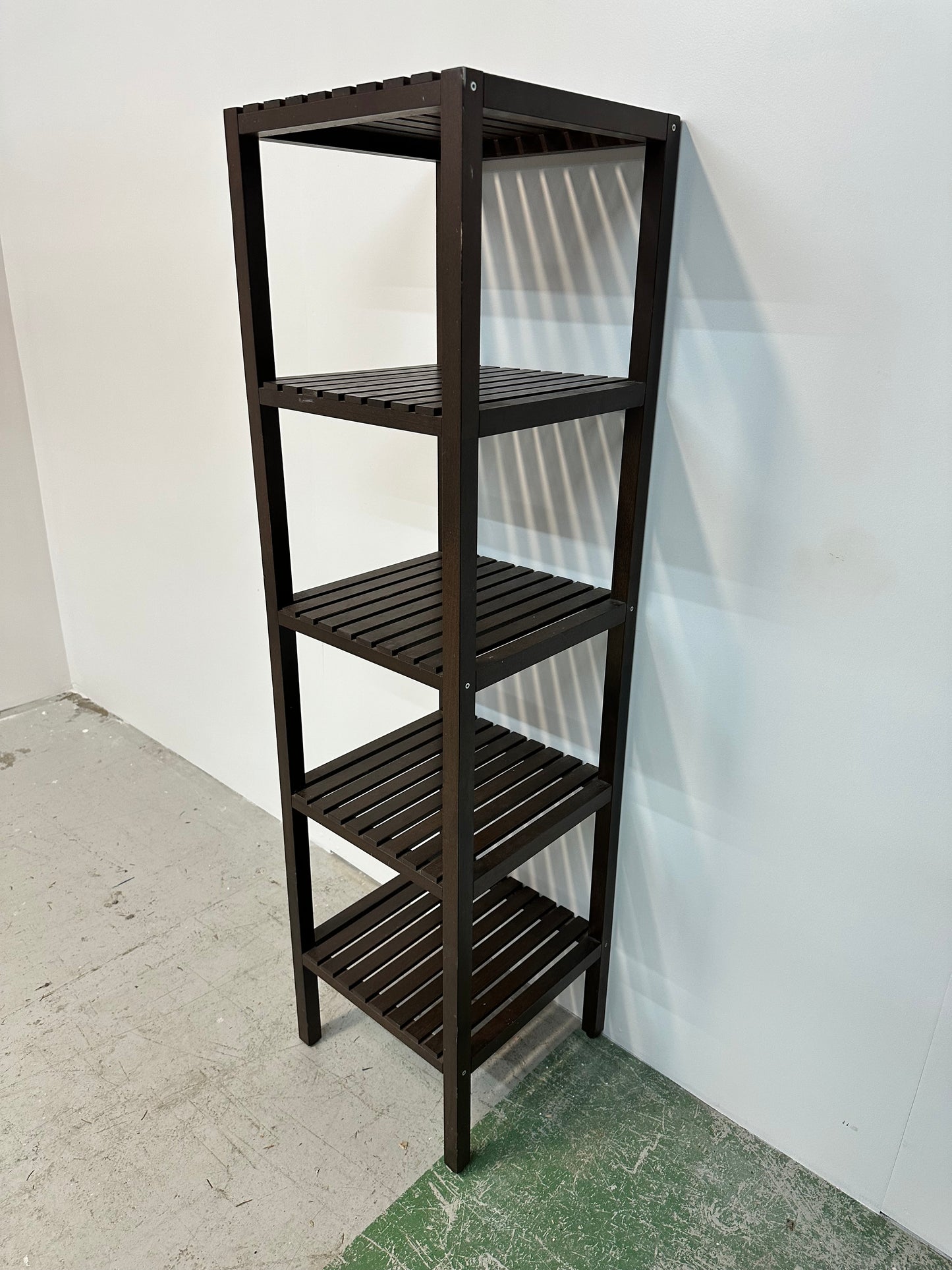 Muskan Brown Shelf #0897