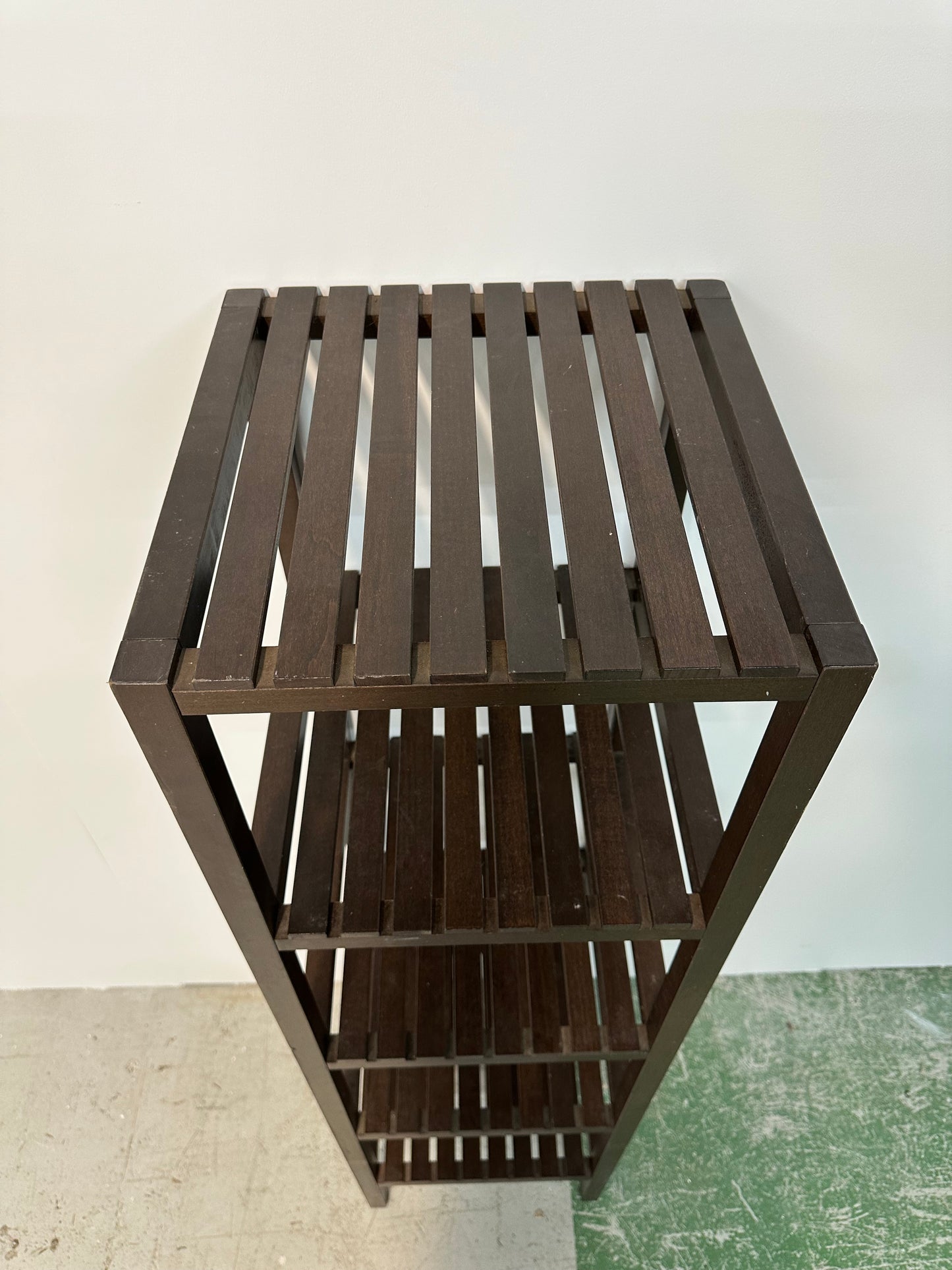 Muskan Brown Shelf #0897