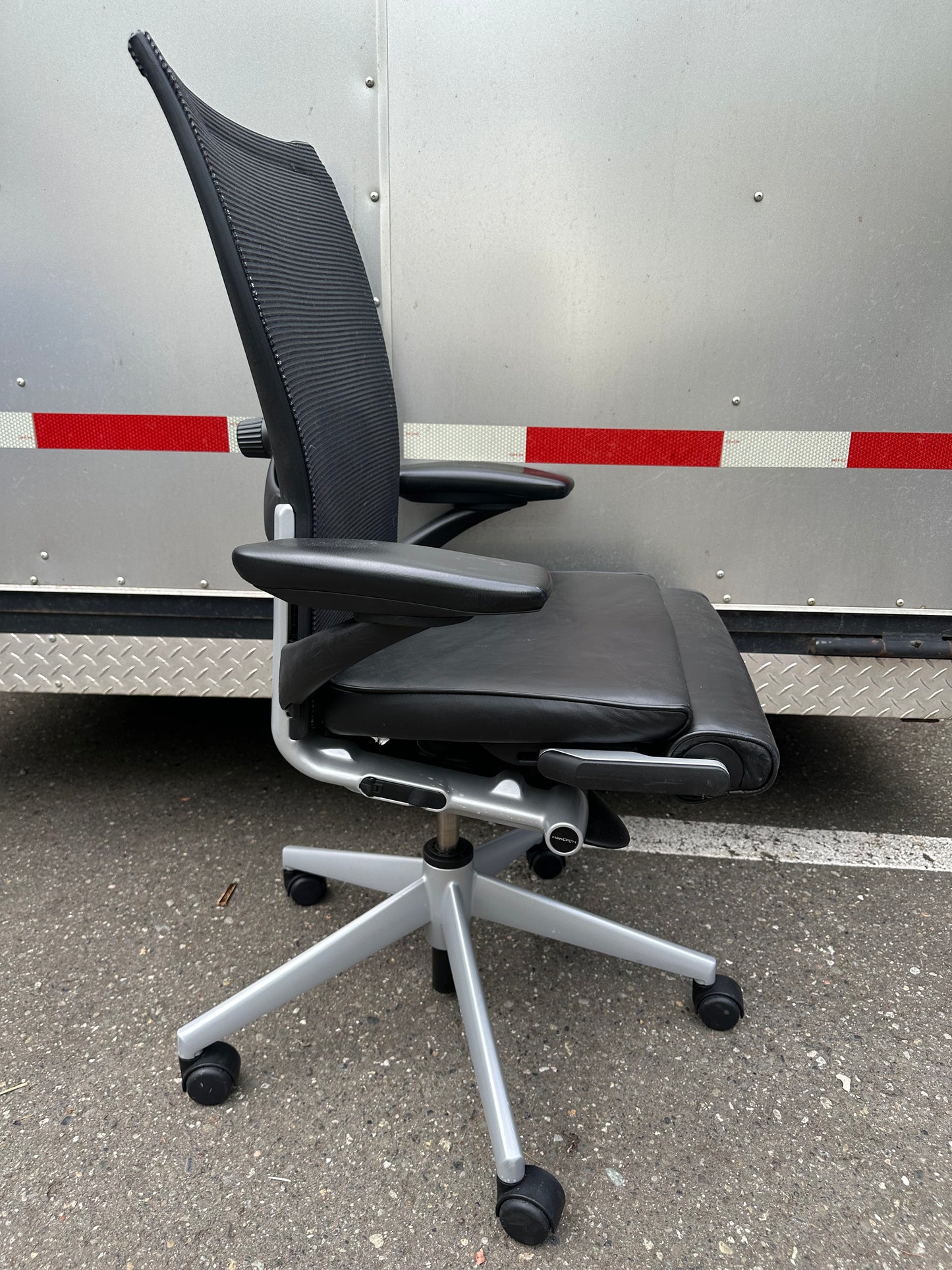 Haworth x99 Fully Adjustable Office Chair