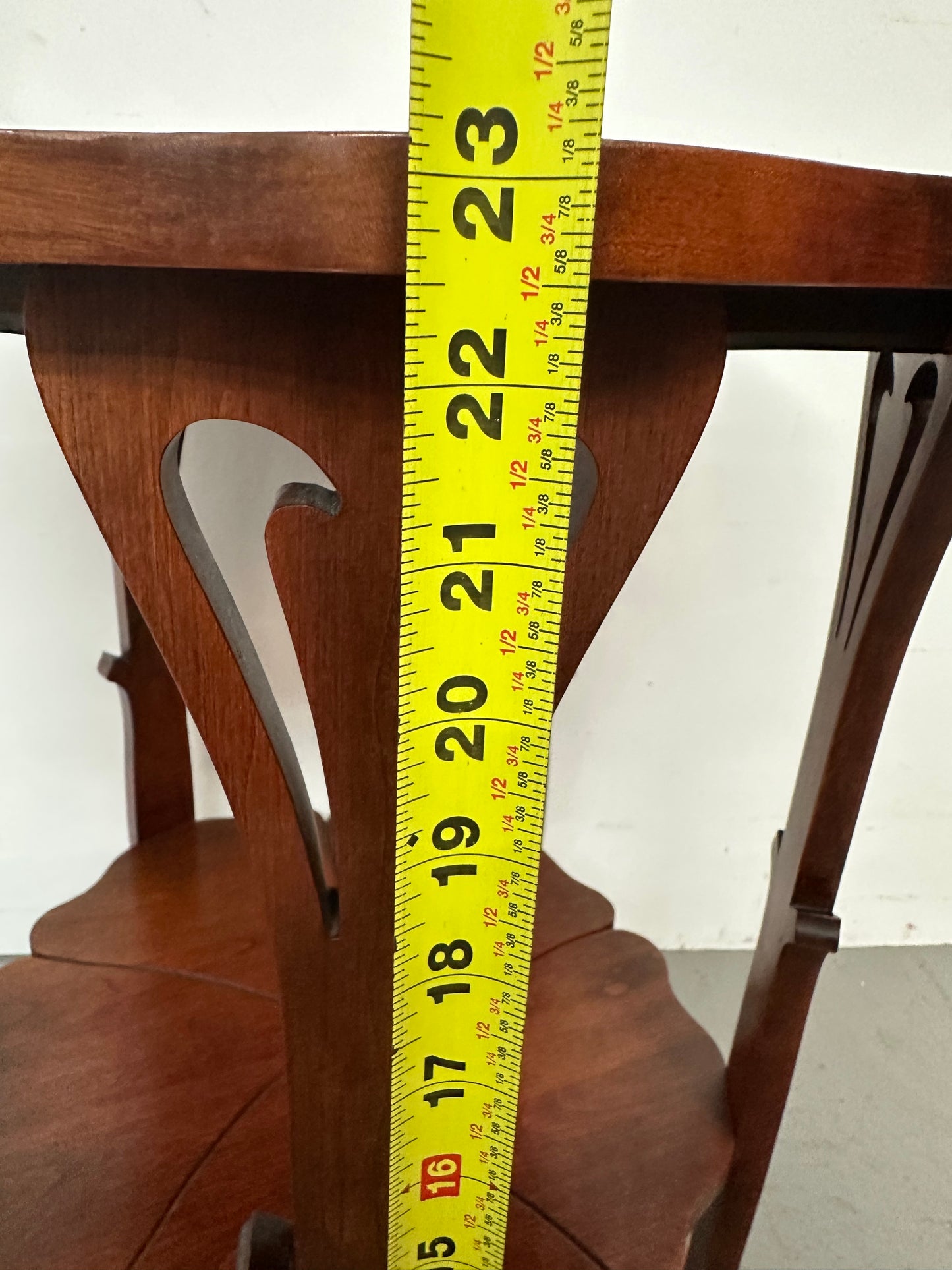 Stickly Grande Poppy 2009 Collectors Edition Accent Table