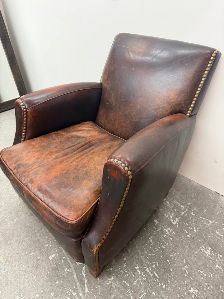 Crate/Barrell Vintage Style Leather Club Chair with Nailhead Trim #2472
