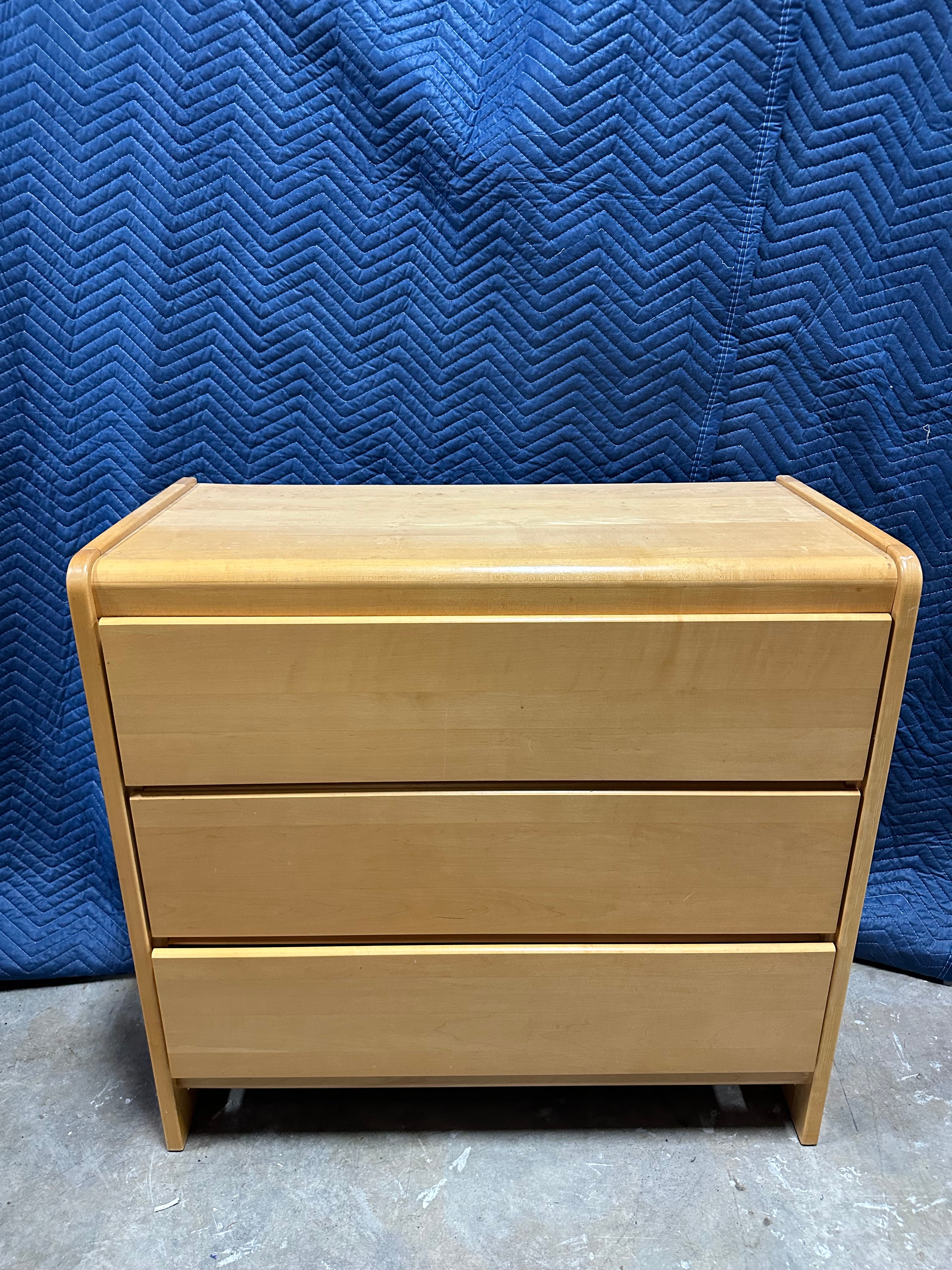 Veneered Oak Wood 3 Drawer Dresser #0706 – KitsapReuse