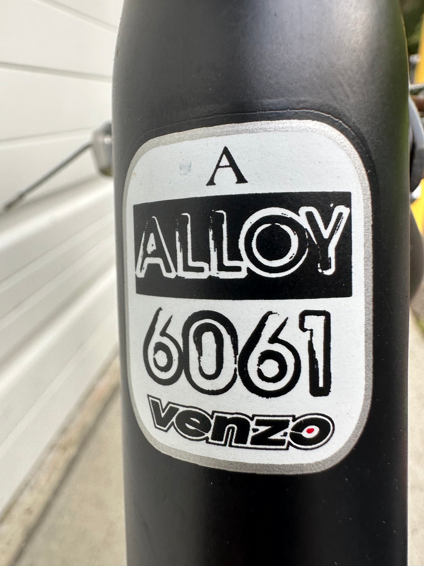 Venzo Lilly 26” Cruiser Bike with Basket