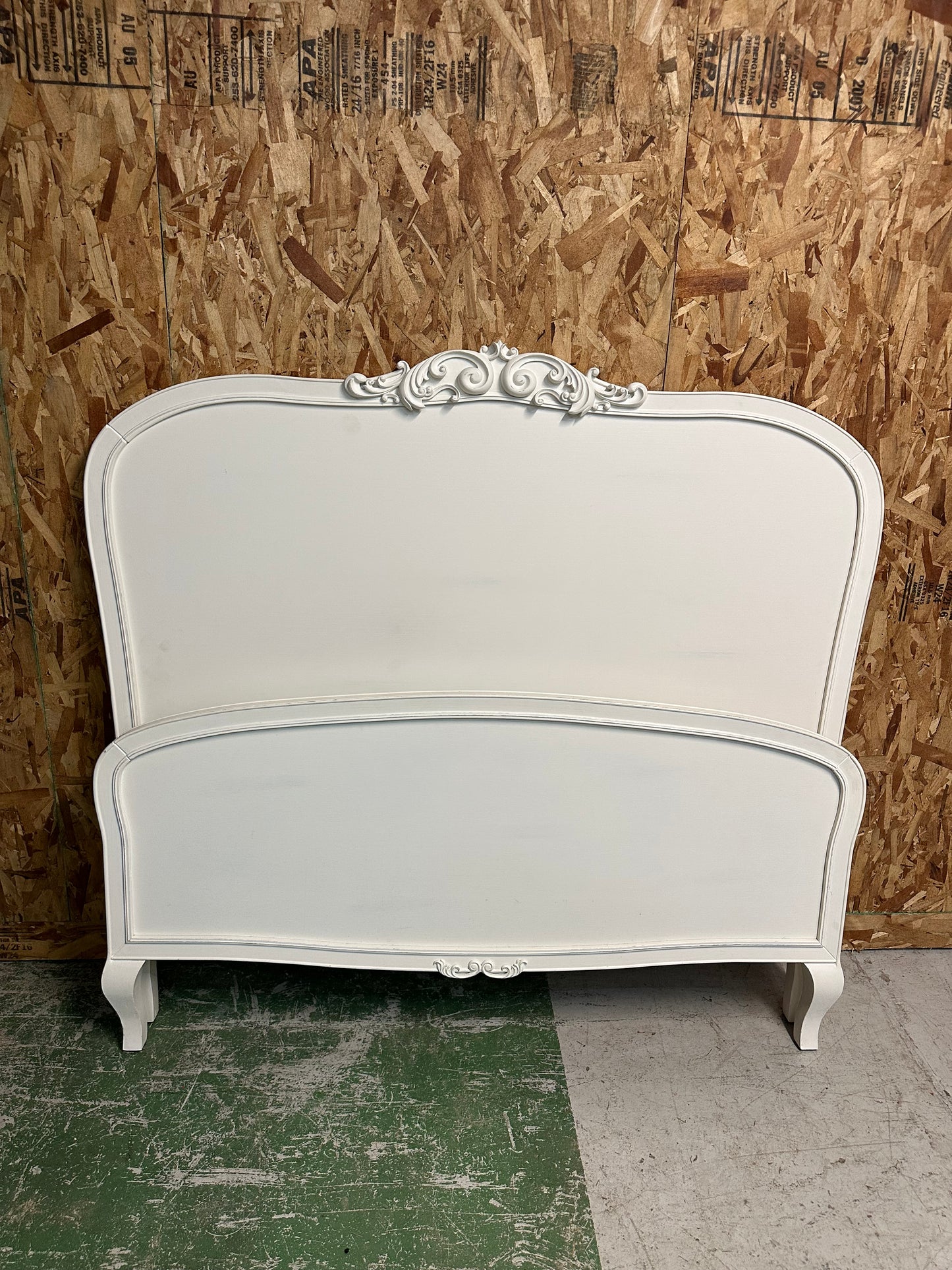Pottery Barn Teen Lilac Full size Bed#0820
