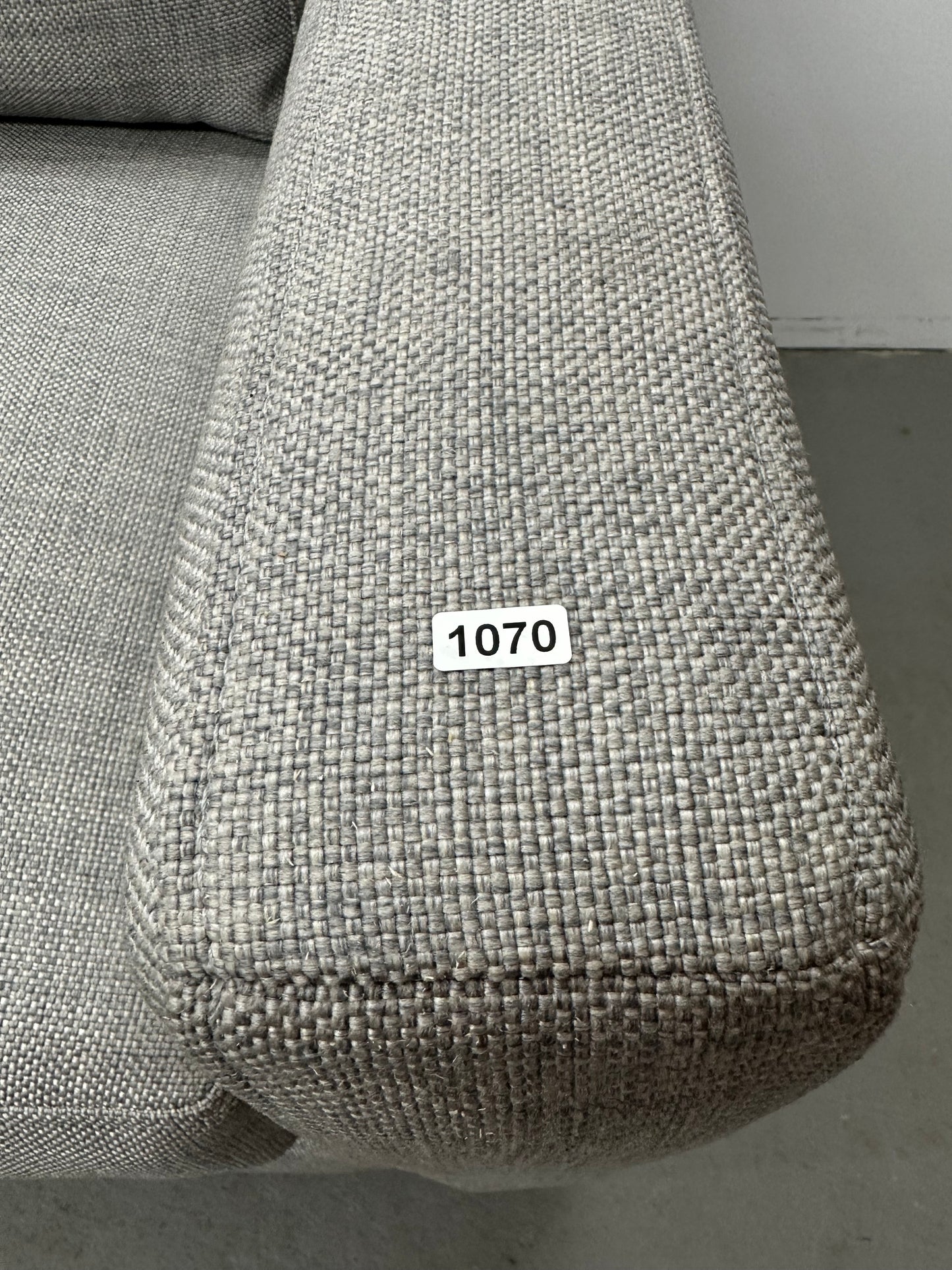 Crate and Barrel Barrett Twin Sleeper Fabric Couch #1070