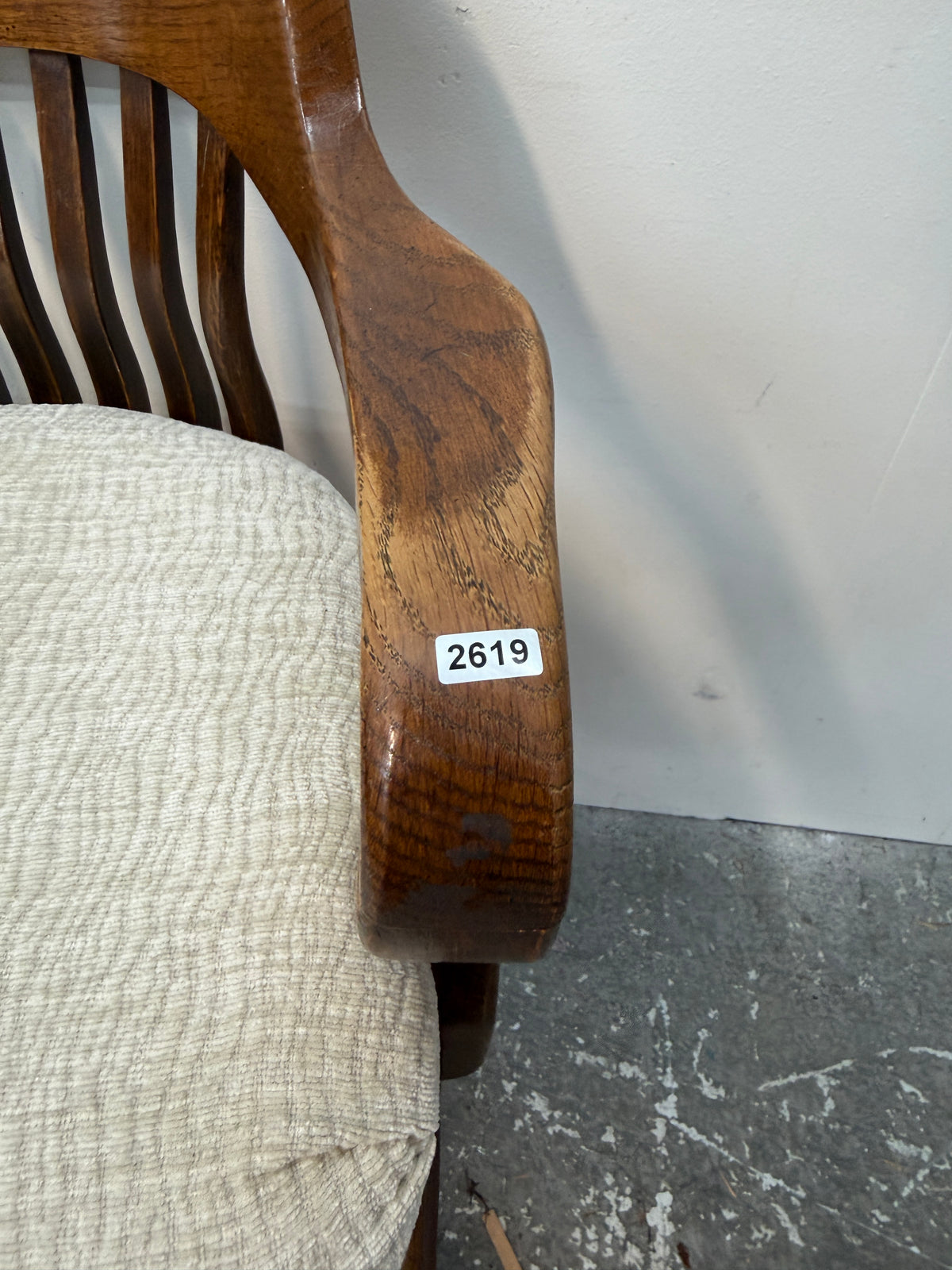 Oak Banker's Swivel Desk Chair with Cushion #2619