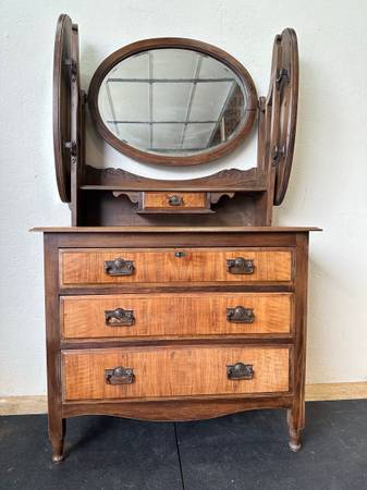 Antique Walnut Triple Mirror Solid Wood Vanity Dresser with Dovetail Woodworking #0247