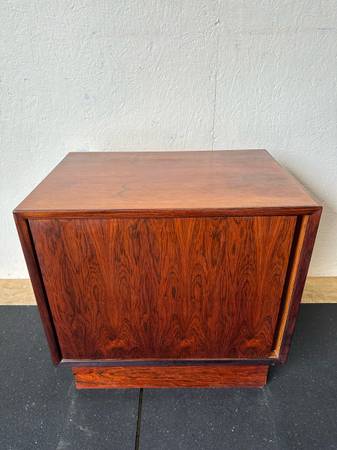 Vintage Rosewood Modern Danish Side Table Cabinet #0346