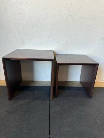 Mahogany Nesting Side Tables #0606