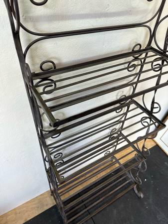 Metal Ornate Plant Stand Shelf #0164