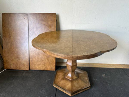 Mid 20th Century Mastercraft Hollywood Regency Scalloped-Top Burl and Brass Dining Table #0212