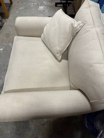 Auburn Oversized Fabric Arm Chair #0364