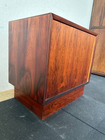 Vintage Rosewood Modern Danish Side Table Cabinet #0346