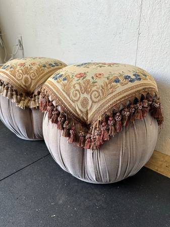 Tapestry Style Fabric Pouf Foot Stools with Fringe #0510