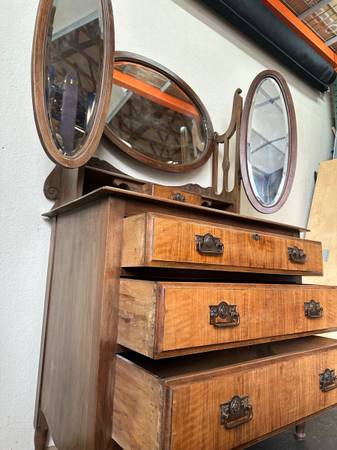 Antique Walnut Triple Mirror Solid Wood Vanity Dresser with Dovetail Woodworking #0247