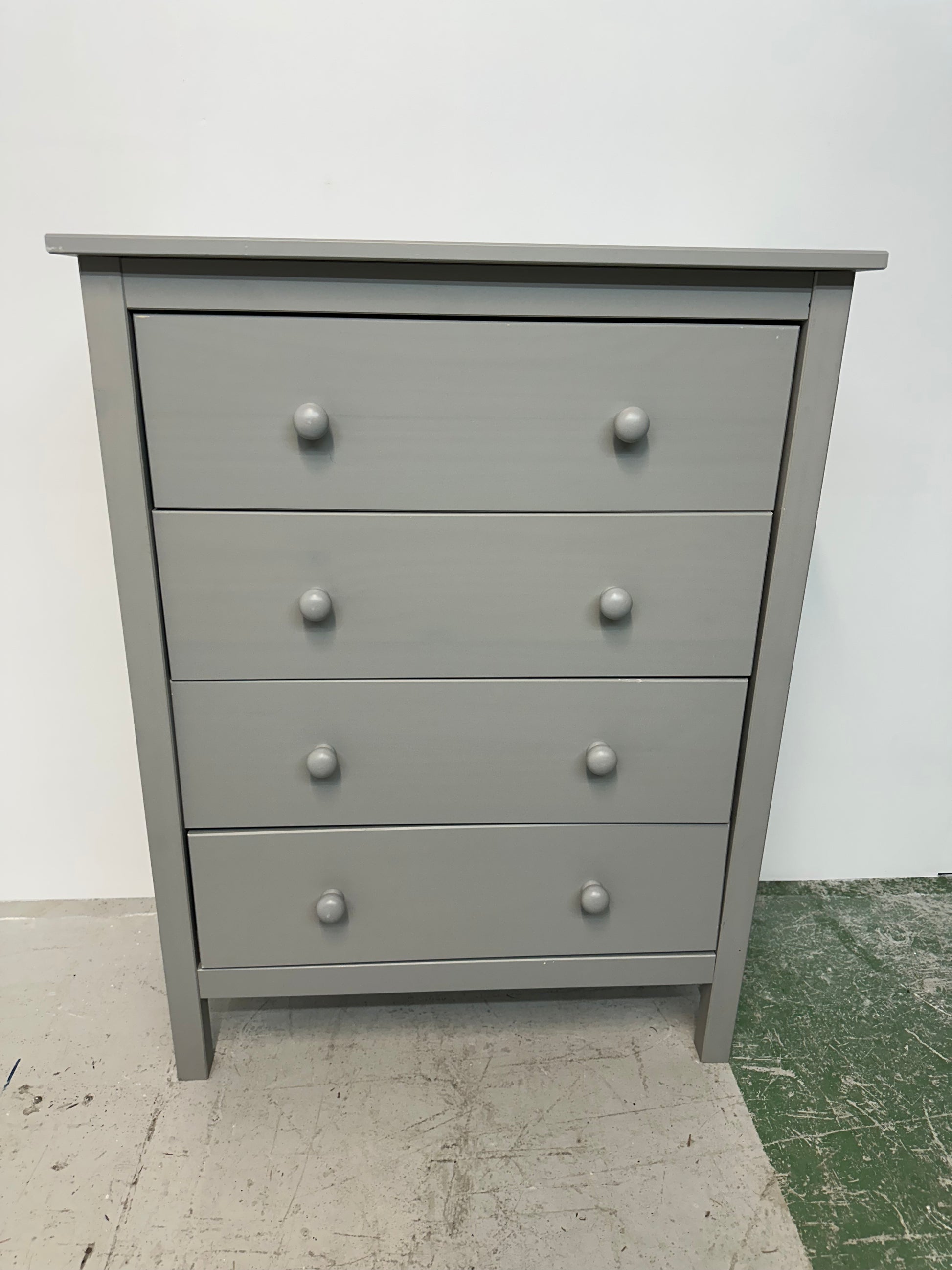storkcraft grey dresser Essentials 6 Drawer Dresser