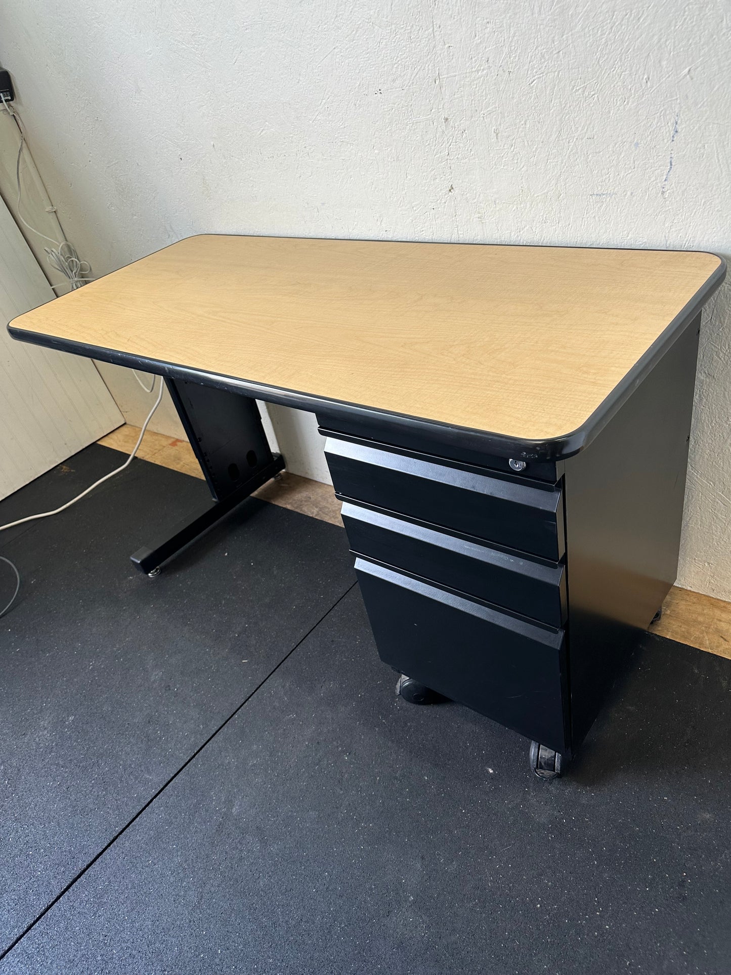 Rolling Oak Wood Office Desk With Metal Drawers #0710