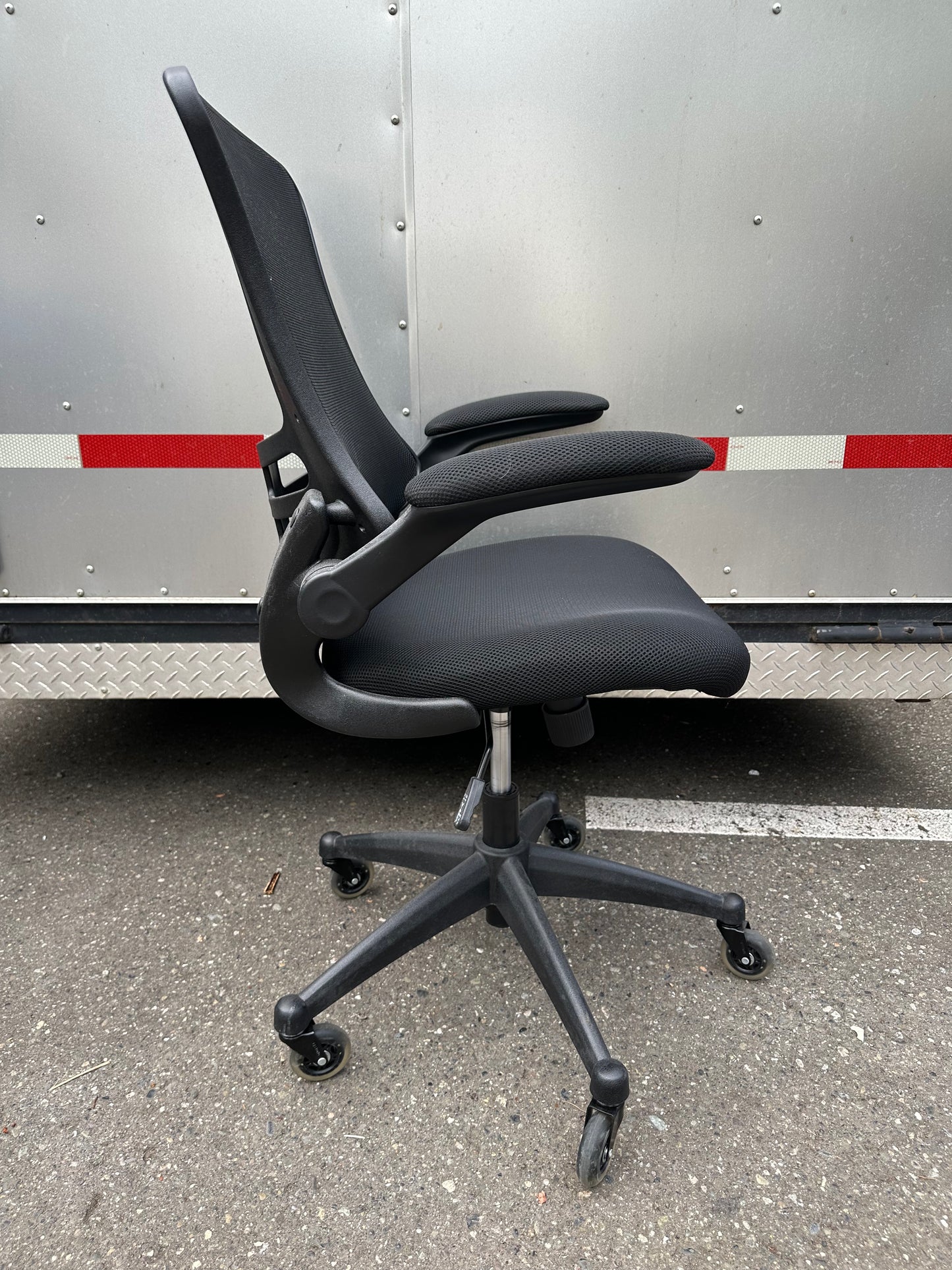 Rolling Office Mesh Ergonomic Chair