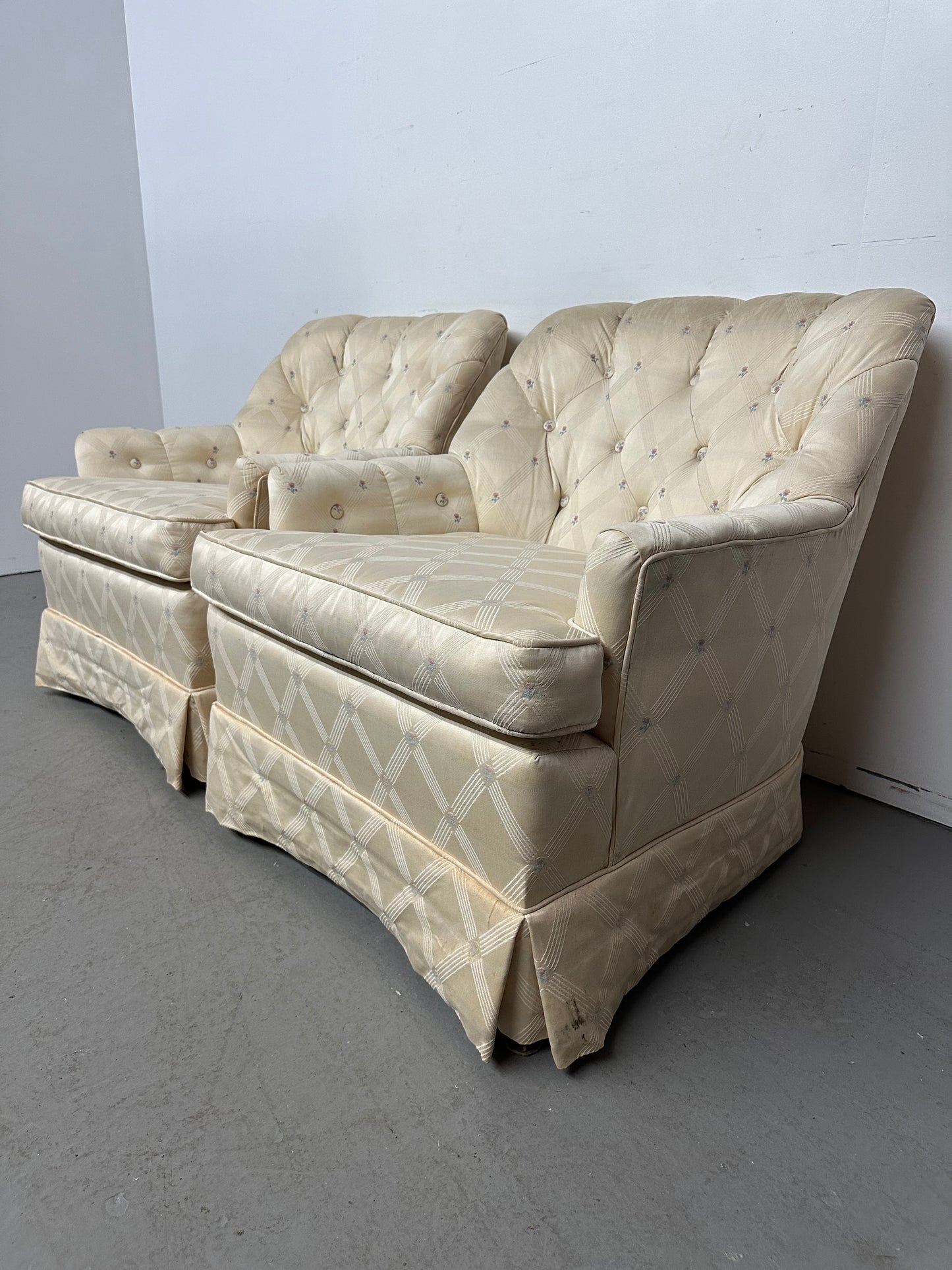 Set of 2 Mid Century Beige Flower Print Accent Chairs #1094