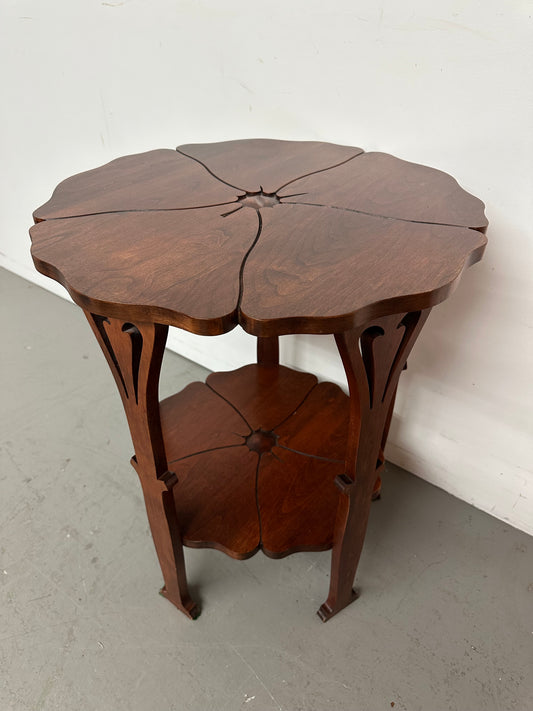 Stickly Grande Poppy 2009 Collectors Edition Accent Table