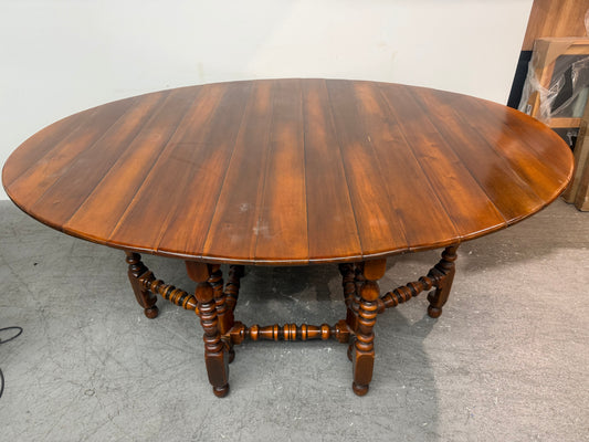 Antique Victorian Oval Drop Leaf Gate Legs #1902