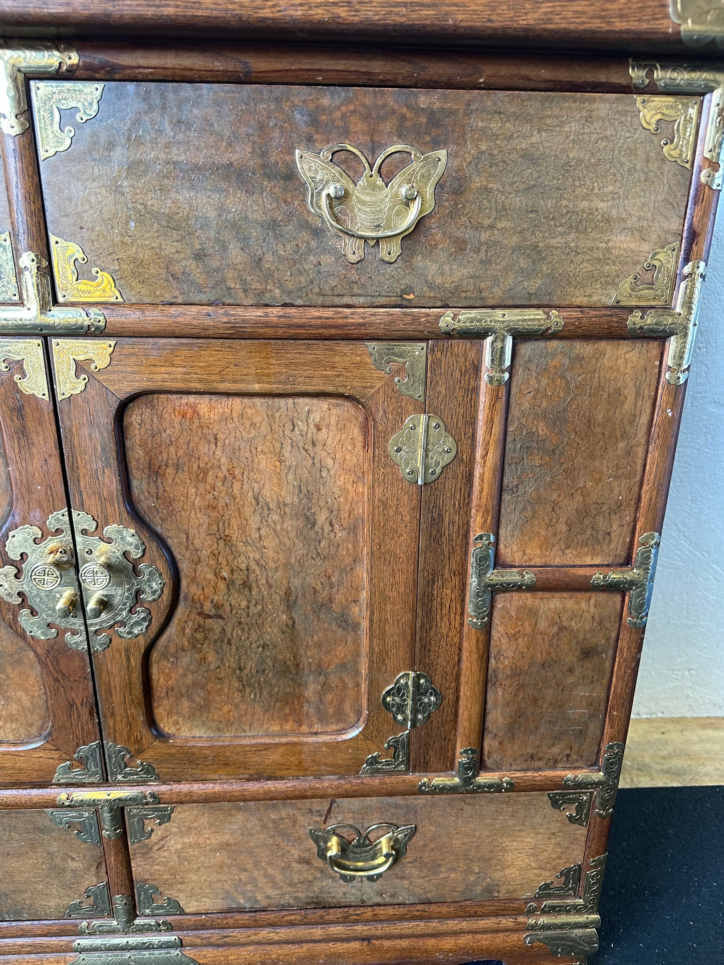 Vintage Asian Tansu Banded Burl Wood Chest Brass Mounted Storage Cabinet KH#0112