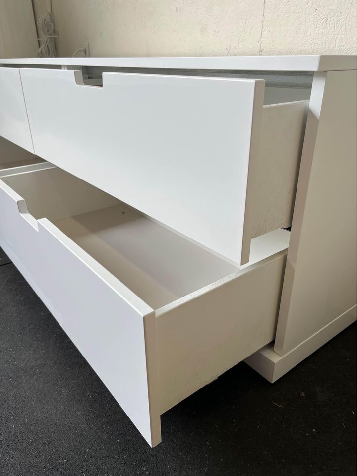 IKEA NORDLI 4 Drawer Dresser White #0629 KitsapReuse IKEA NORDLI 4 Drawer Dresser White #0629 KitsapReuse