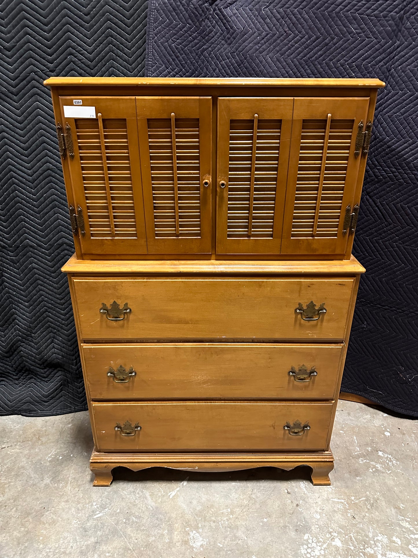 John Alden Group Solid Maple Vintage Dresser #0391 – KitsapReuse John Alden Group Solid Maple Vintage Dresser #0391 – KitsapReuse