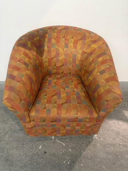 Geometric Pattern Modern Swivel Club Chair