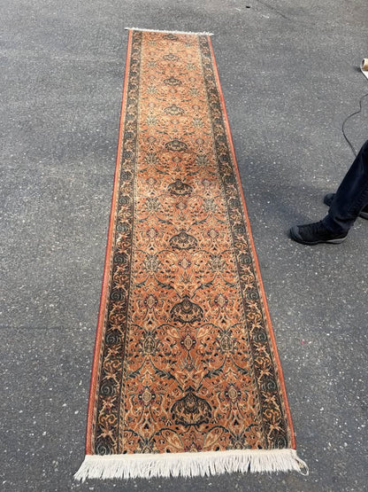 Couristan Mirage Wool Runner Rug