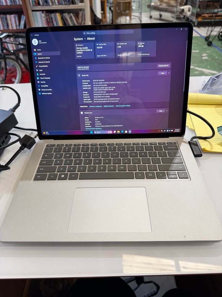 Microsoft Surface Laptop Studio i7 32GB RAM RTX A2000