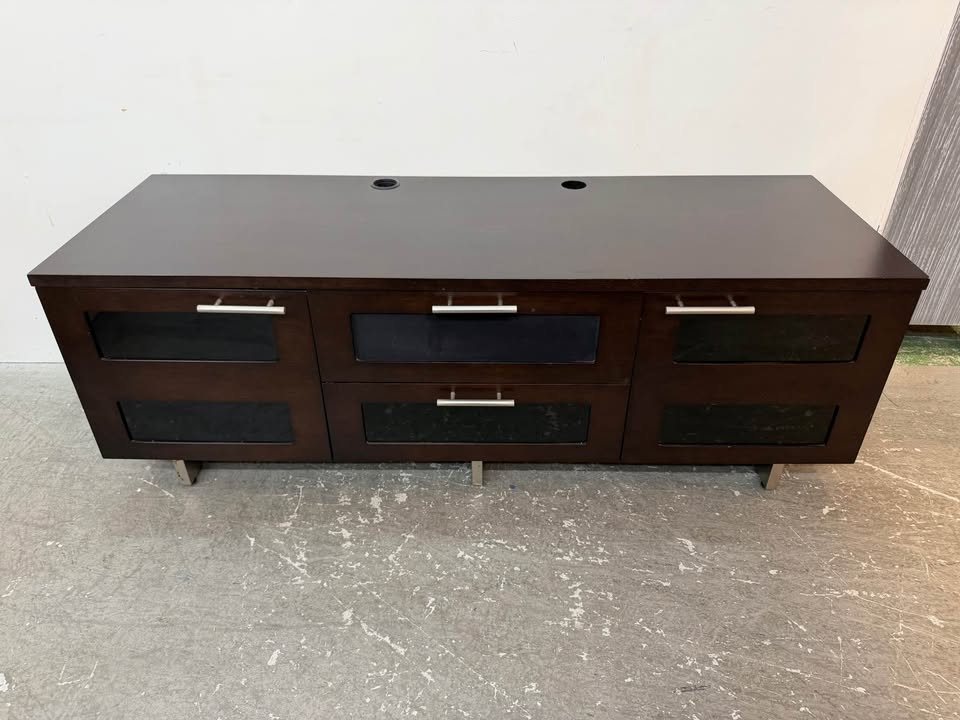 BDI Avion Cascadia Media Console