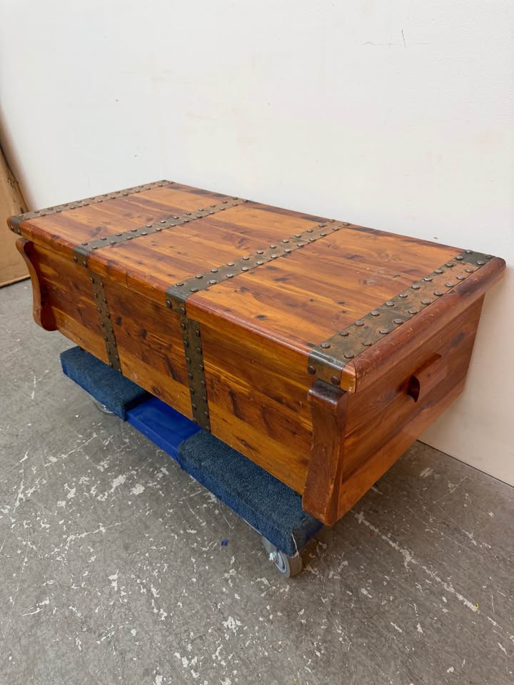 Vintage Tennessee Red Cedar Chest