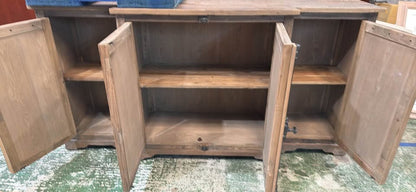 Rustic Easthampton Mirrored Sideboard