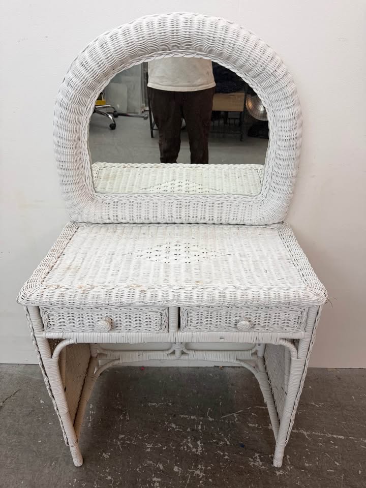 White Wicker Vanity with Mirror