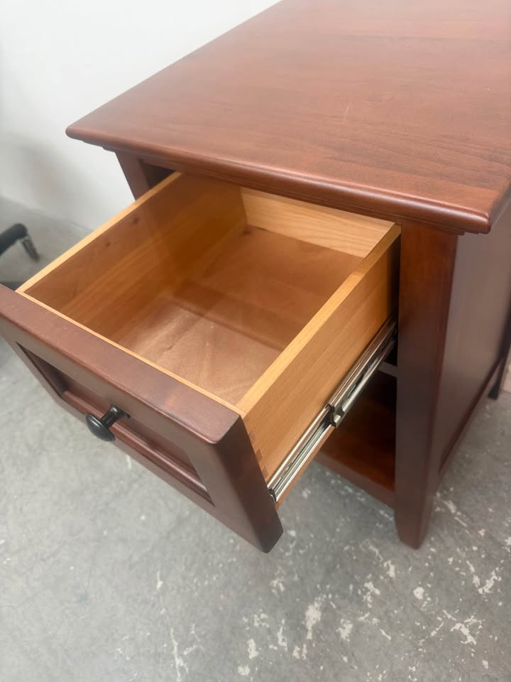 (New) Whittier Wood Cherry 1 Drawer Mackenzie Nightstand