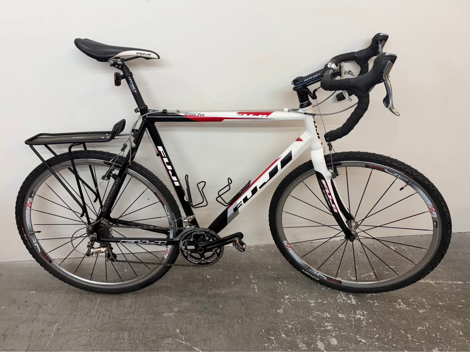 61 CM Fuji Cross Pro Cyclocross Bike