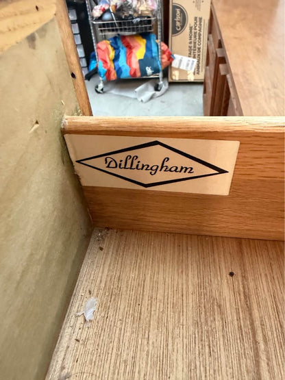 2 Piece Dillingham Mid-Century Modern Dresser and Chest of Drawers