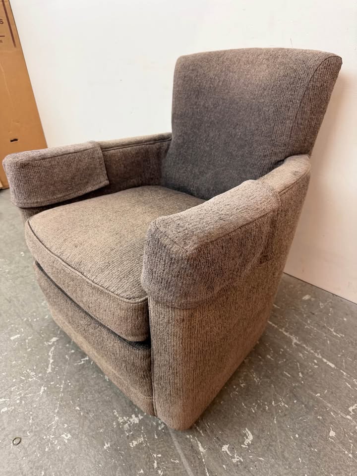Lee Industries Armchair #2376