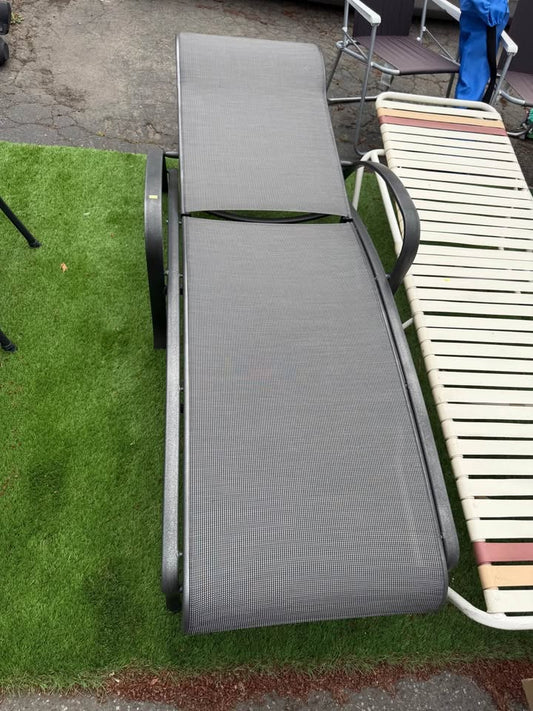 Set of 2 Tropitone Chaise Lounge Chairs
