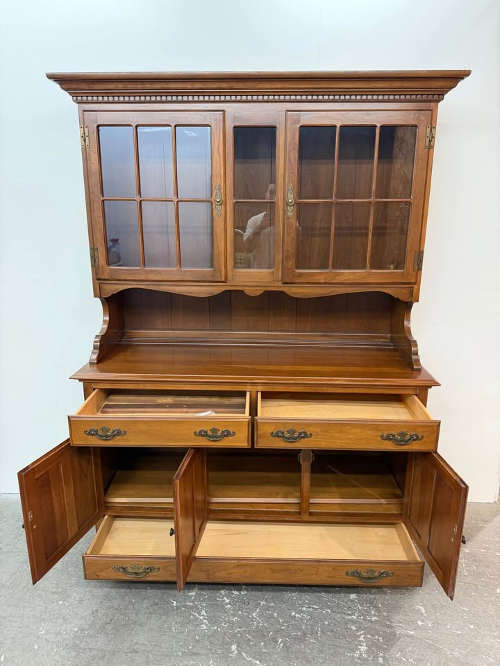 Harden Solid Wood China Cabinet Hutch