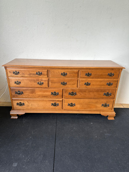 Ethan Allen Maple 10-Drawer Chest Dresser #0675