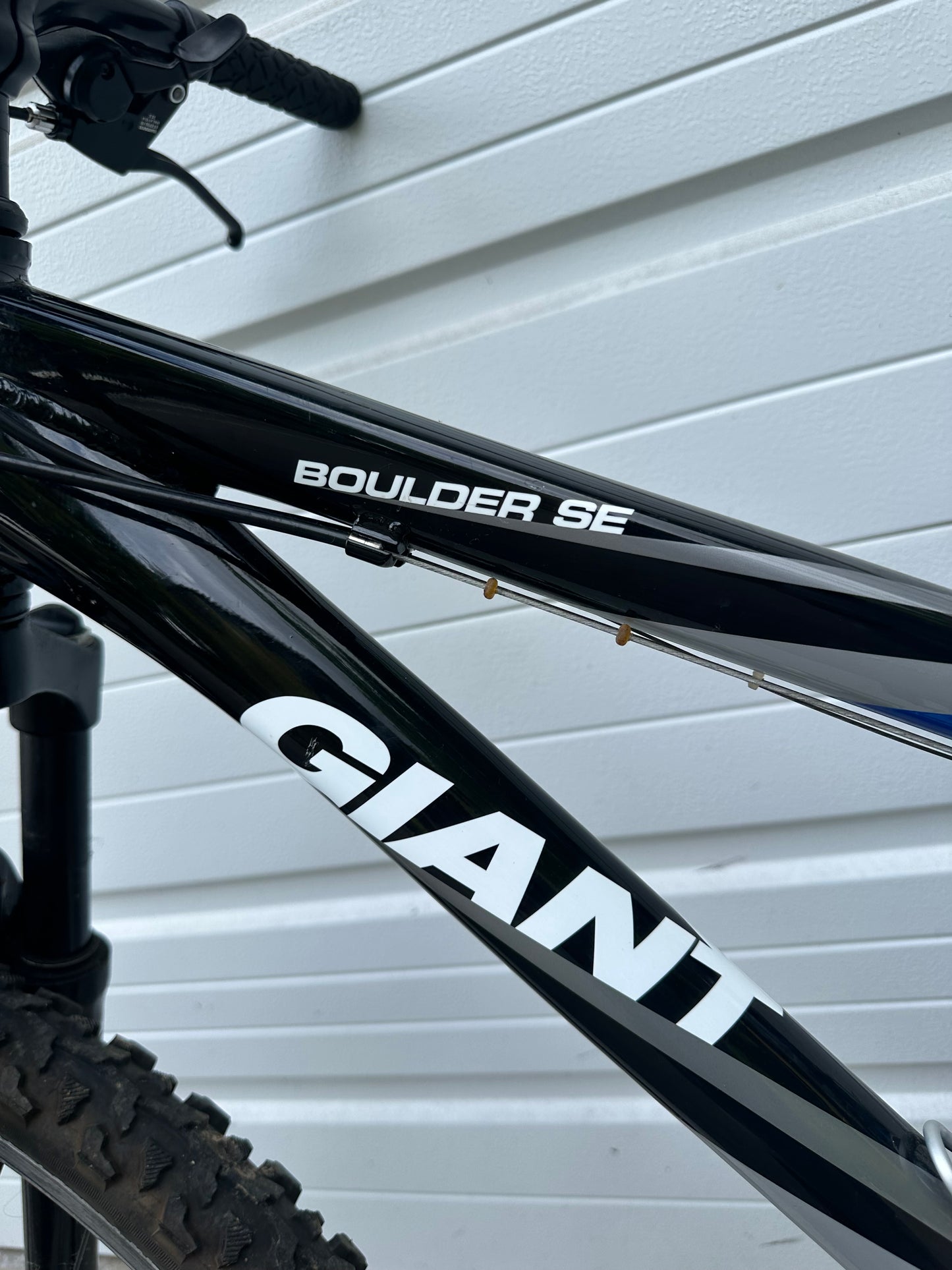 Giant Boulder SE XC 26” Aluminum Mountain Bike Black/Blue – KitsapReuse
