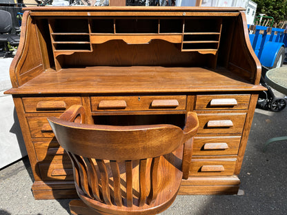 Jasper Cabinet Company Antique Oak Roll Top Desk and Chair #0756