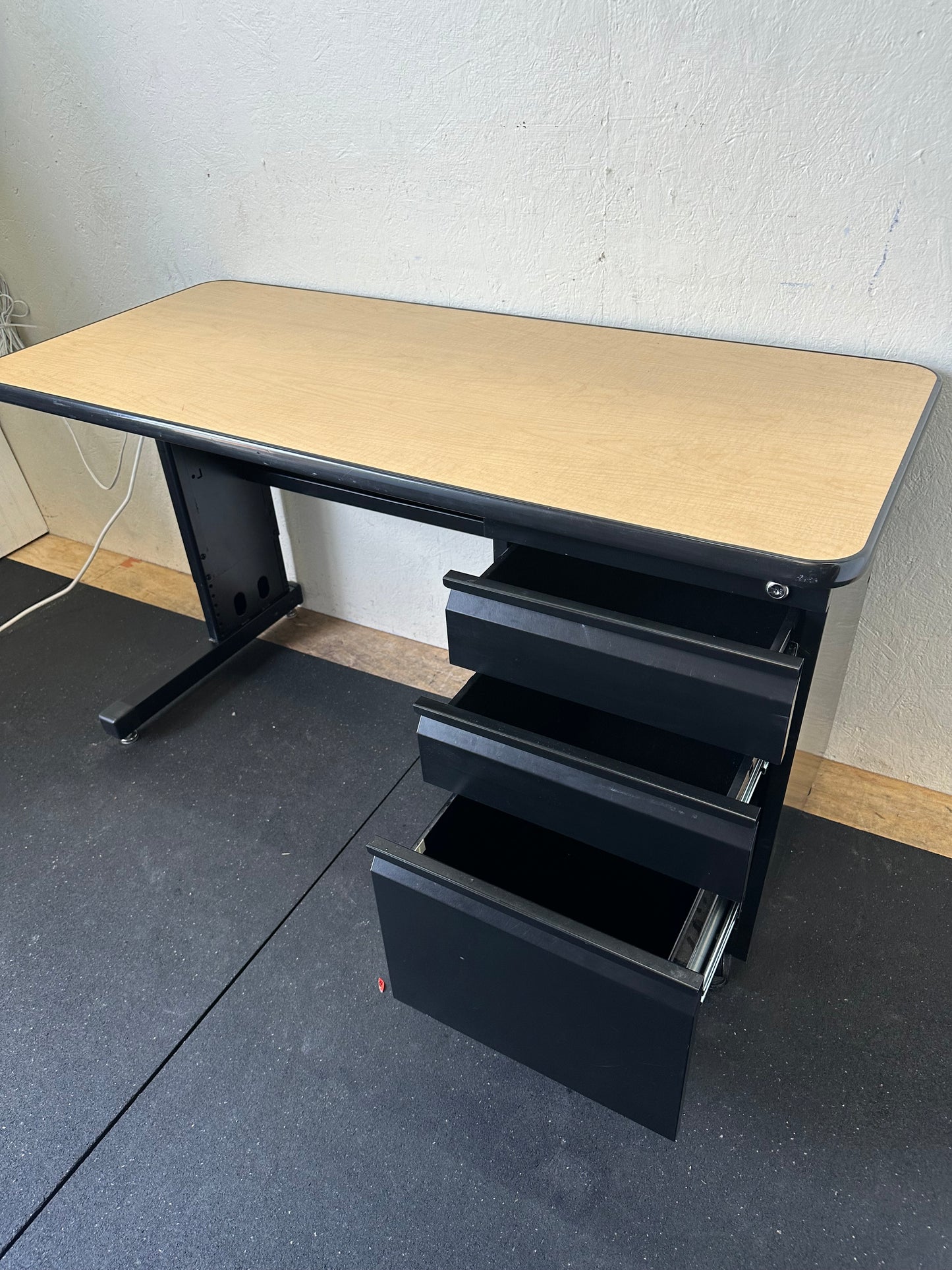 Rolling Oak Wood Office Desk With Metal Drawers #0710